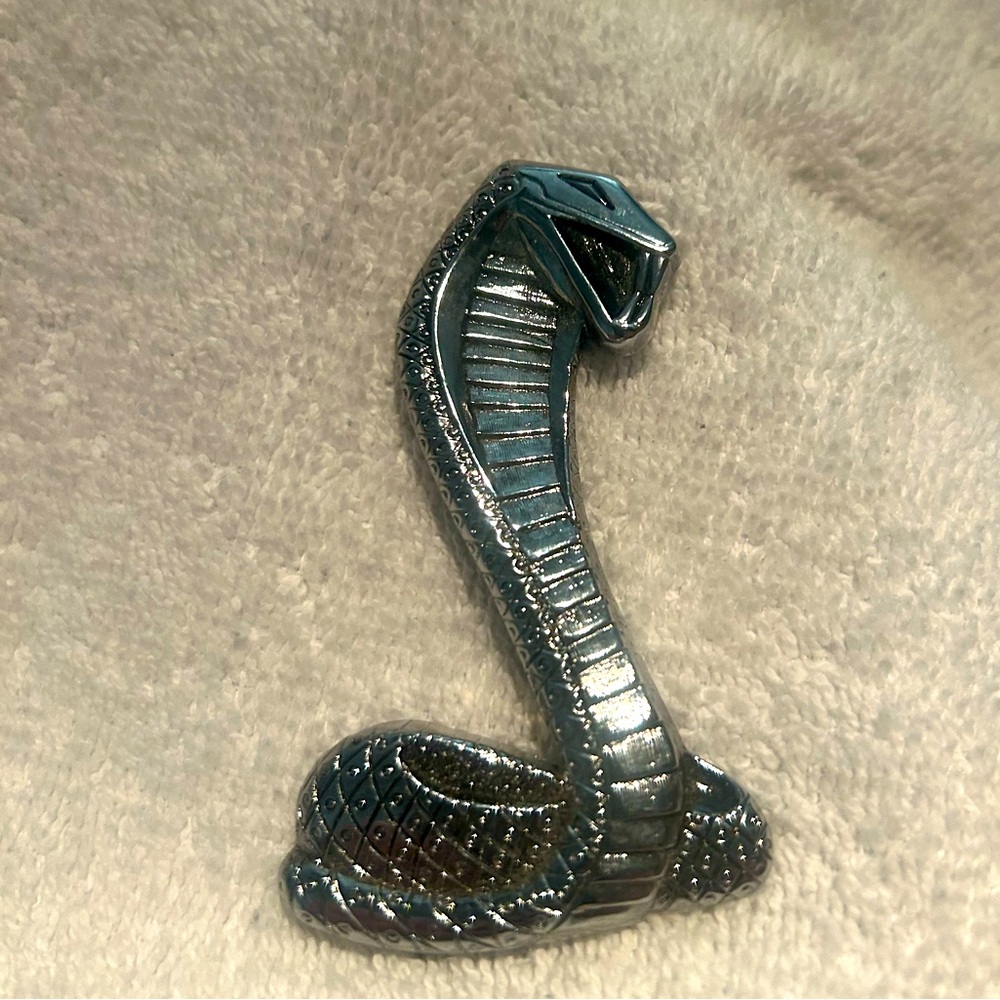 1960’s Mustang Shelby cobra fender emblem